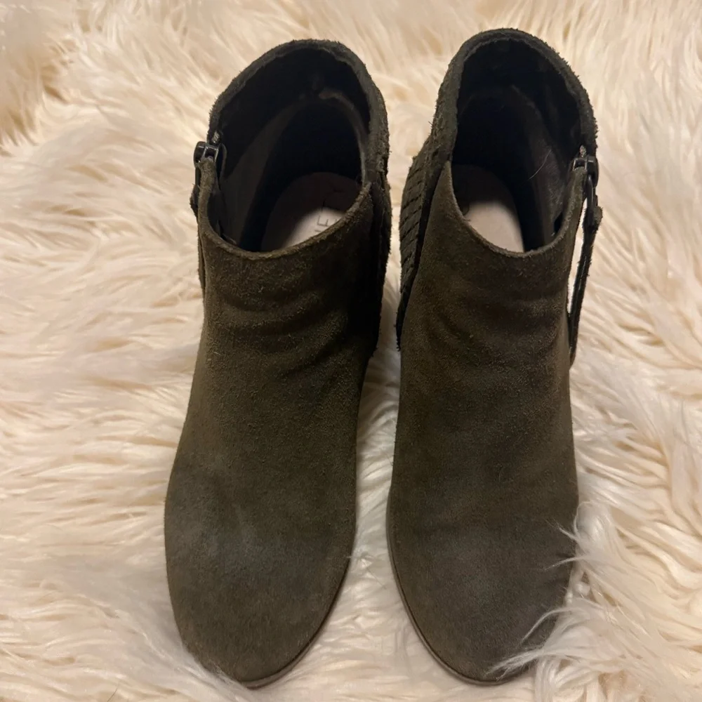 Sole Society Green Booties Size 7.5